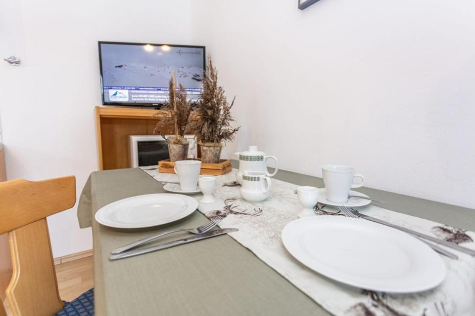 Neuhof Appartements Bed and Breakfast in Zell am See
