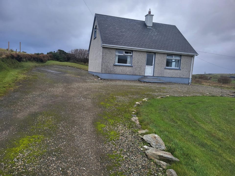 Ard A Mhaoire House in County Donegal