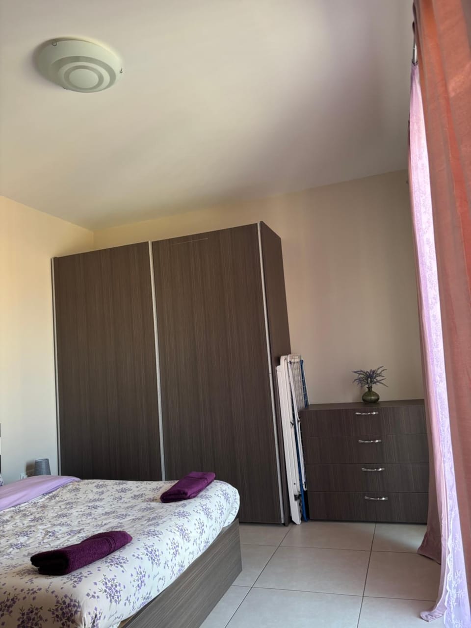 2 Bedroom Apartment in Xgħajra with hot tub near the sea Apartment in Malta