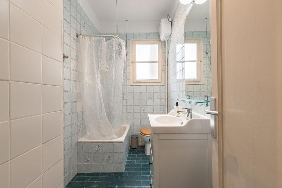 Apartamento reformado de 3 habitaciones en Sagrada Familia Apartment in Barcelona