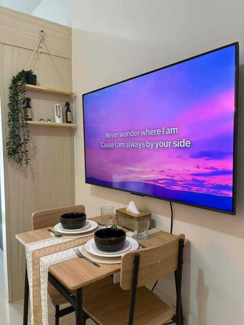 TV and multimedia, Dining area