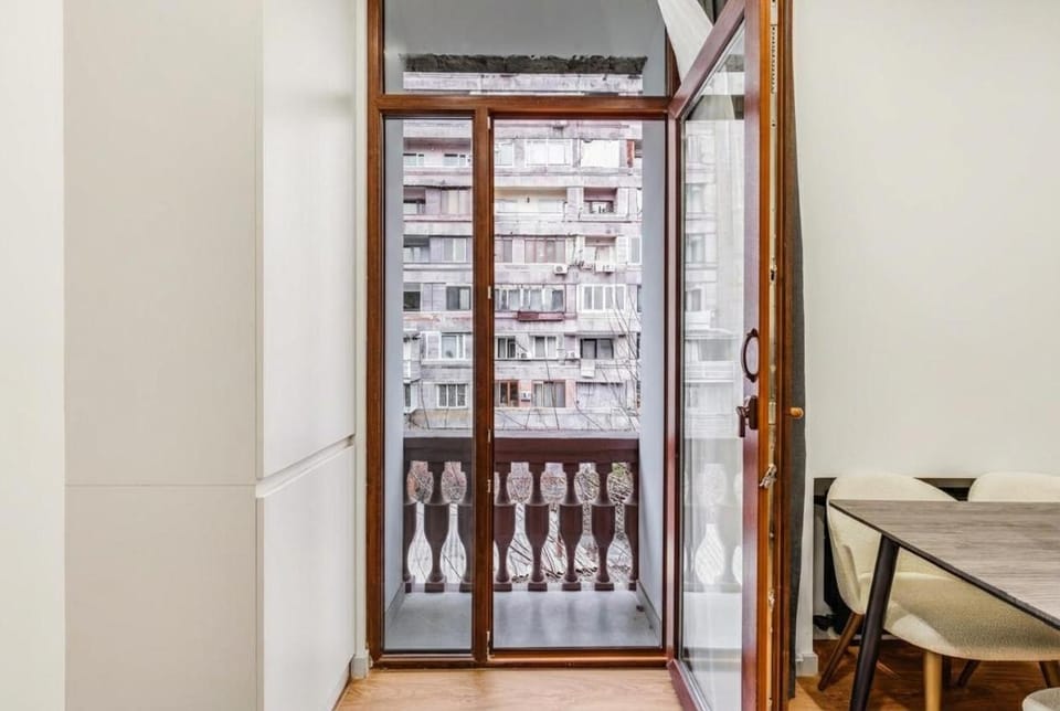 Stylish 2 Bedroom! French Balcony! City Center! Apartment in Yerevan