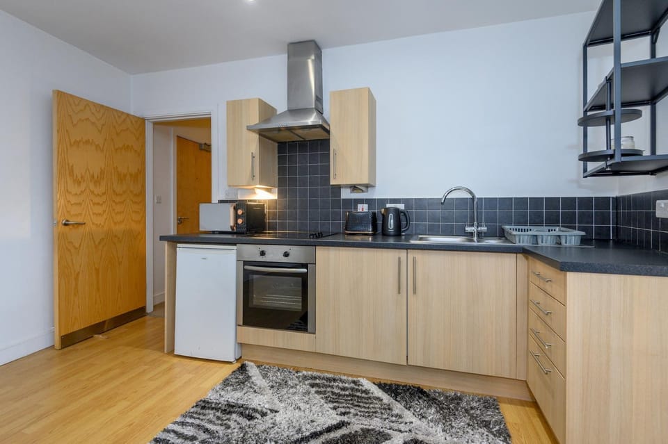 Kitchen or kitchenette, Other, oven, stove