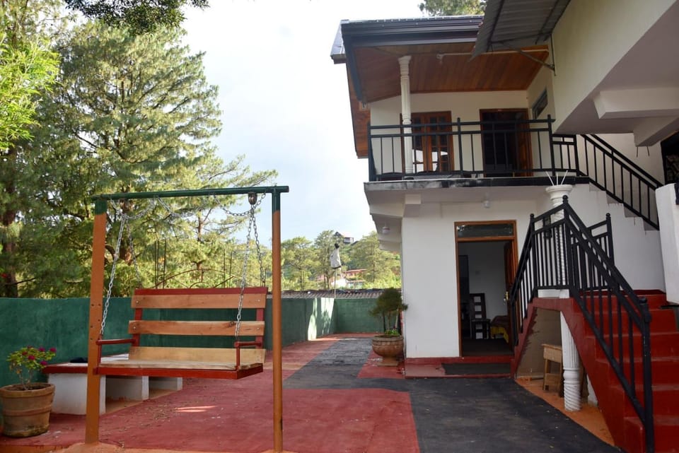 Forests heaven villa Bed and Breakfast in Nuwara Eliya