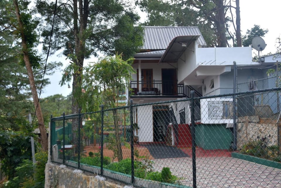 Forests heaven villa Bed and Breakfast in Nuwara Eliya