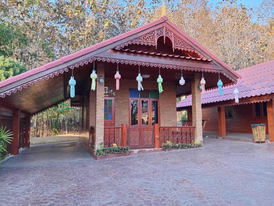 ตากลมชมดอย รีสอร์ท แอนด์ โฮมสเตย์ House in Thailand