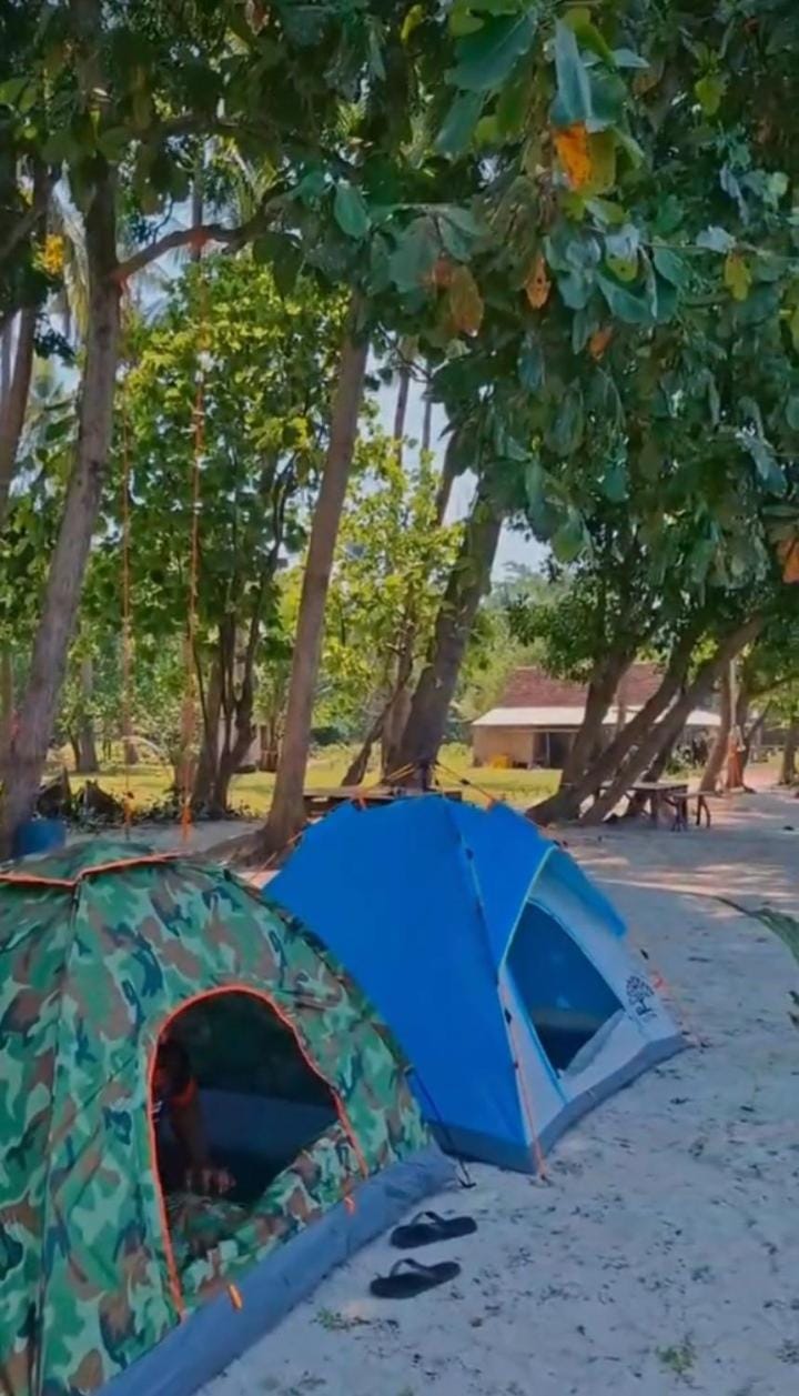 Amera Beach Luxury tent in Indonesia