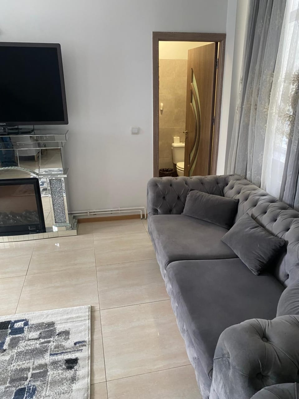 TV and multimedia, Living room, Seating area