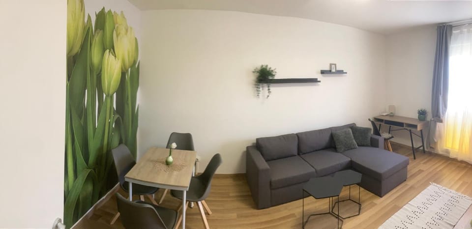 Green Harmony Apartman Apartment in Hungary