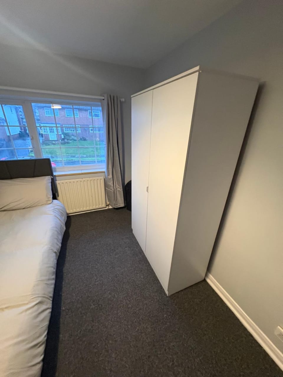 Cosy room 5 T Gatwick Bed and Breakfast in Crawley