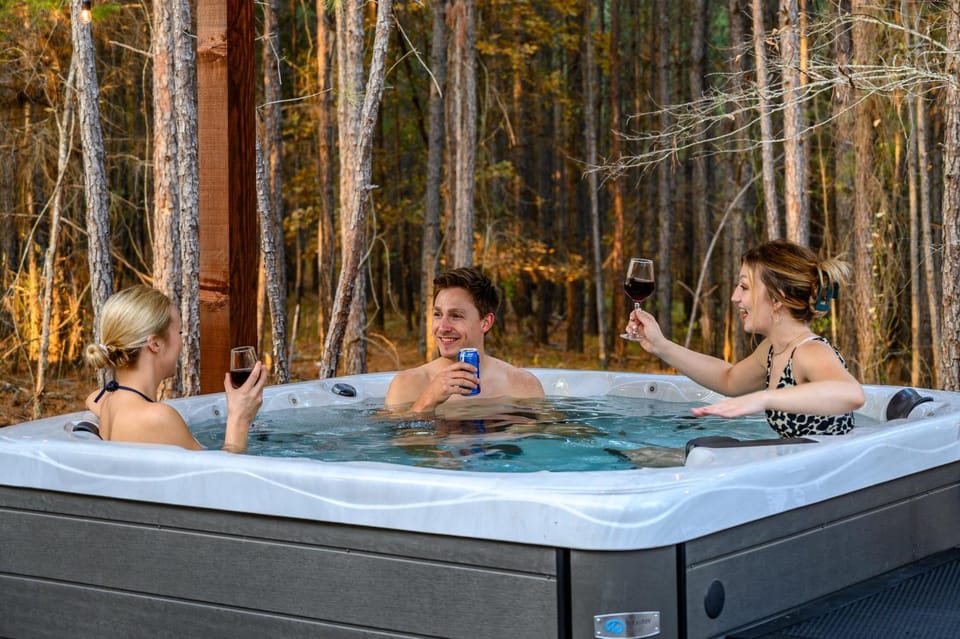 People, Hot Tub, group of guests, Family