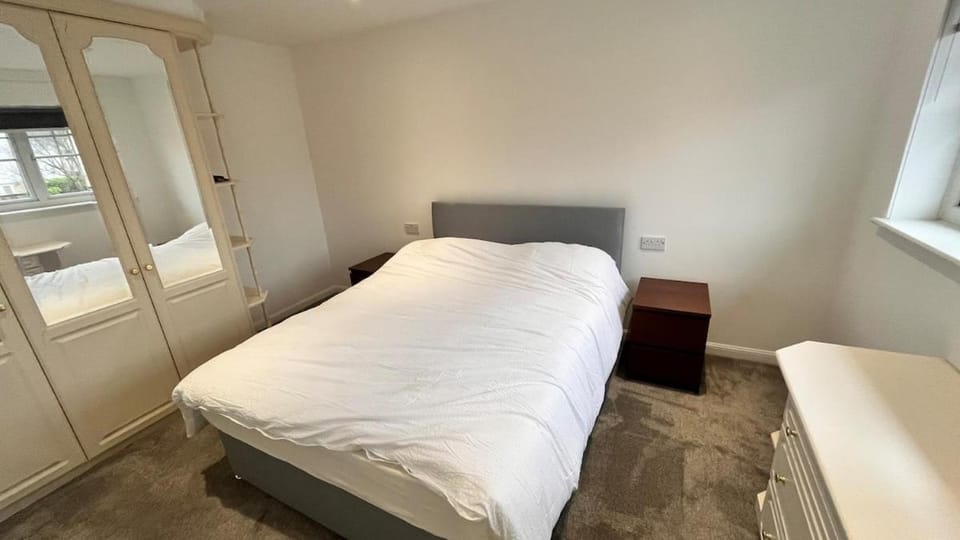 Modern 5 bedroom Home Free Parking Villa in Glasgow