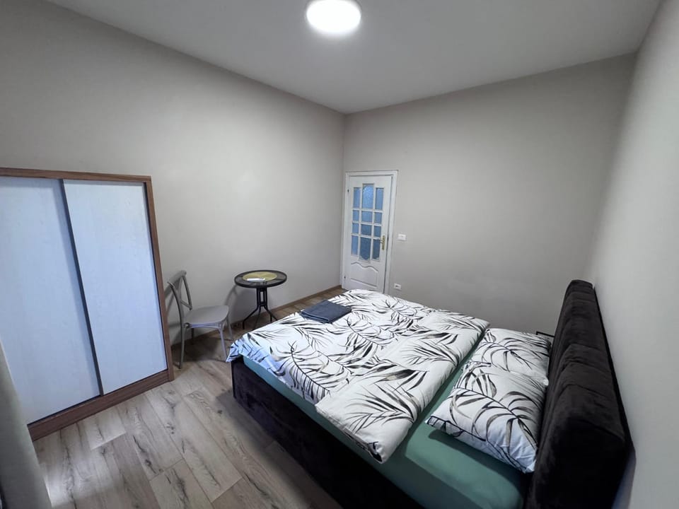 Hostel Villa EFES Private Rooms Hostel in Tirana