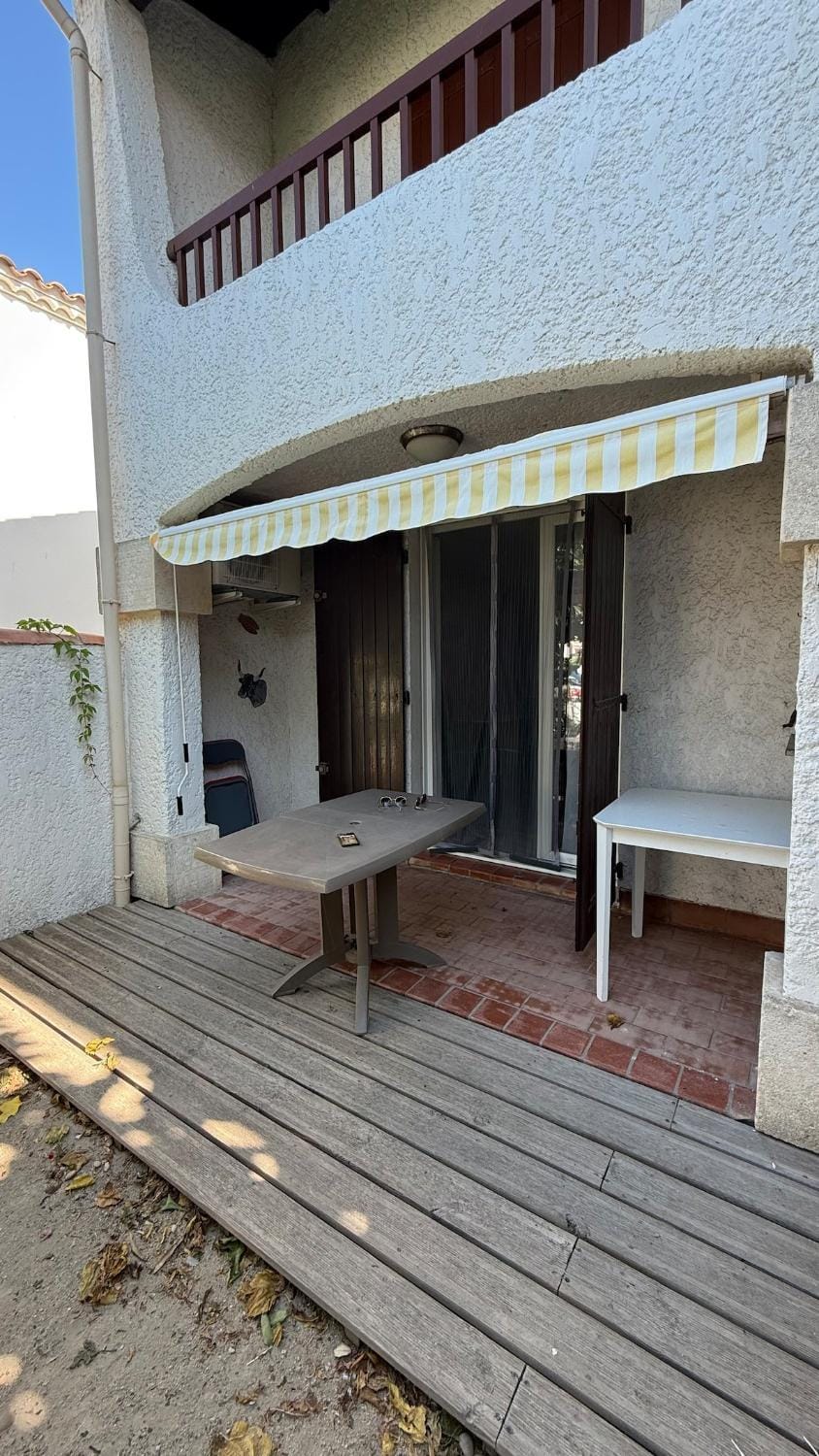 Grand studio, bien aménagé pour 4 au coeur du village Apartment in Saintes-Maries-de-la-Mer