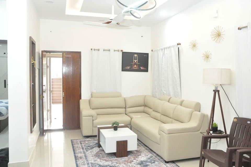 Chithu home stay in temple city House in Tamil Nadu