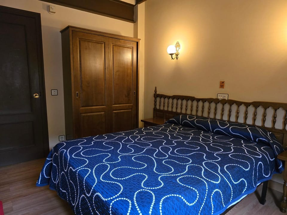Pensión La Unión Bed and Breakfast in Asturias