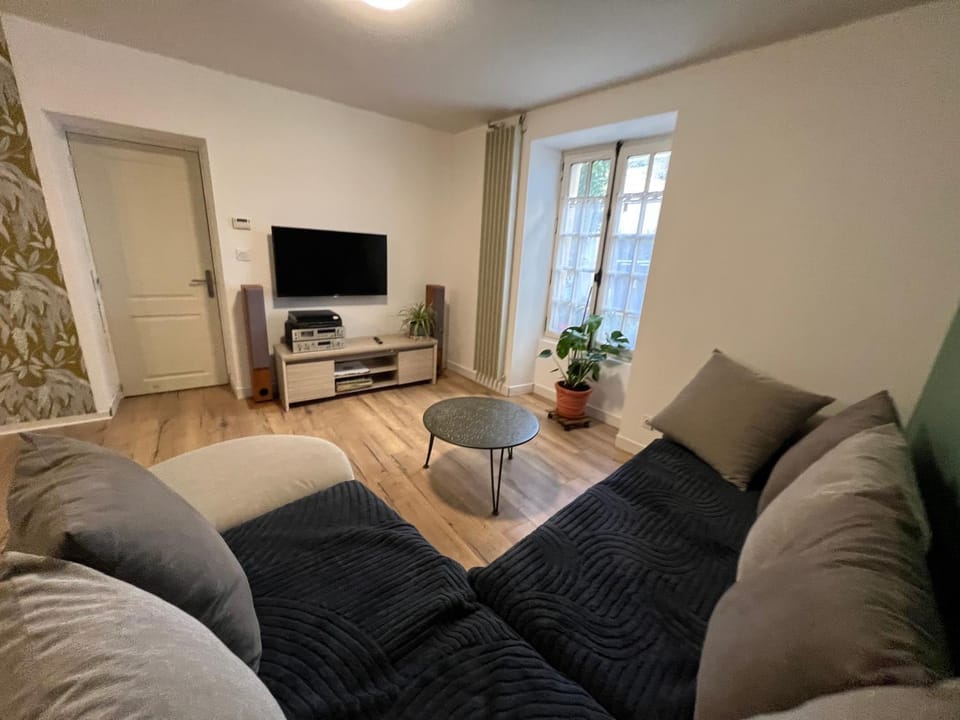 Maison en face du Marche Notre-Dame House in Poitiers
