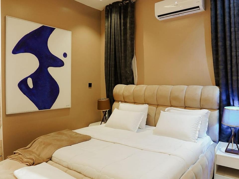 Bed, Bedroom, air conditioner