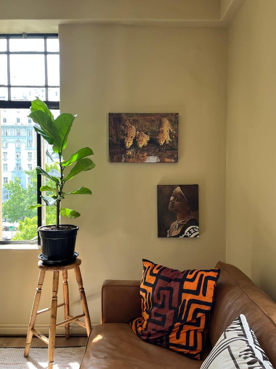 The BeeHive Apartment in Cape Town