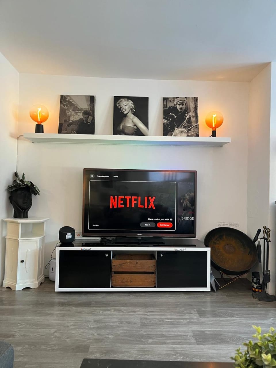 Communal lounge/ TV room, TV and multimedia, Evening entertainment