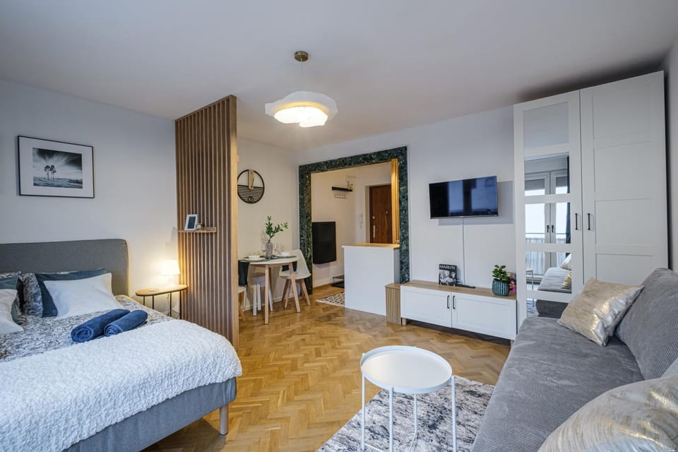 Living room, Photo of the whole room, Bedroom