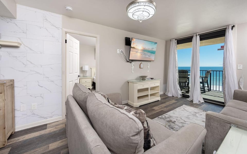 Phoenix I 1053 condo Apartment in Orange Beach