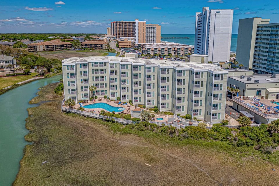 Sands Beach Club 409 - Ocean View House in Myrtle Beach