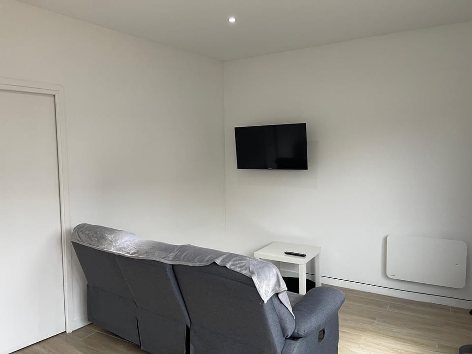 Charmant studio paisible proche Orly Apartment in Île-de-France
