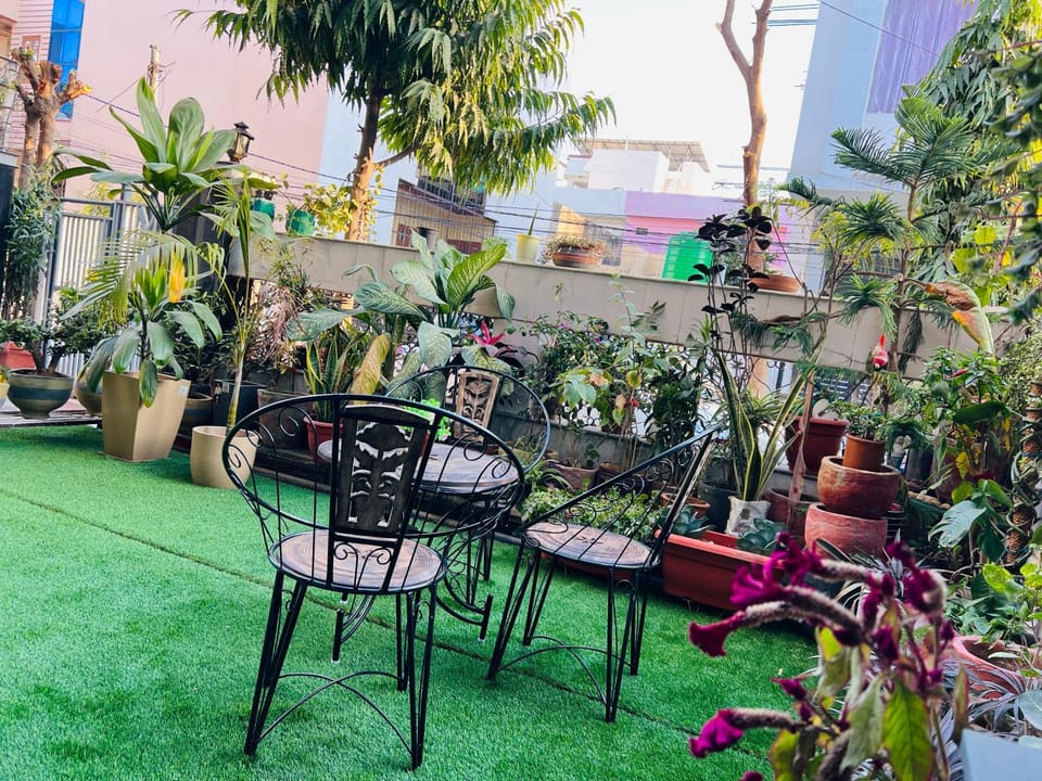 Property building, Garden