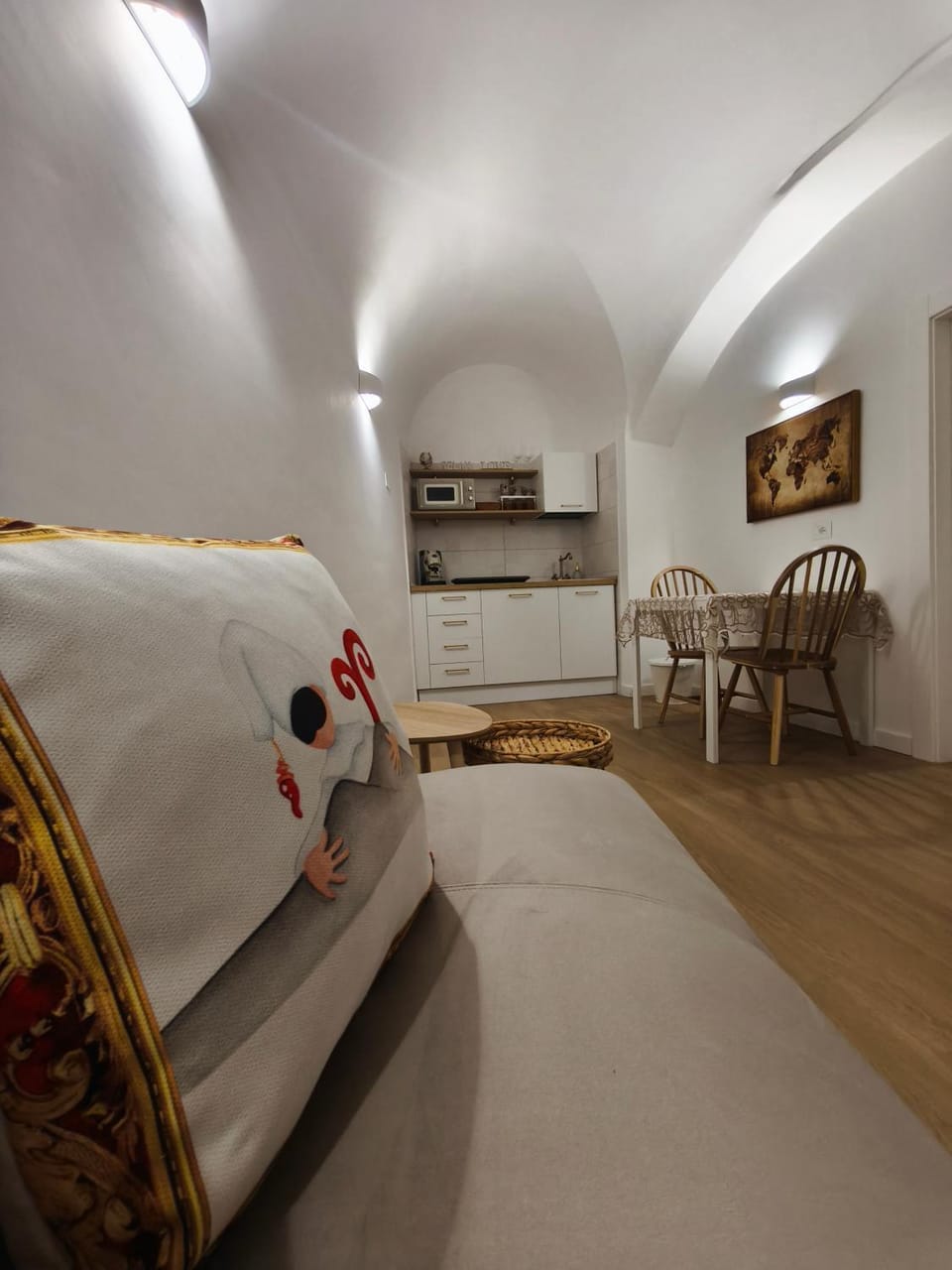 Theatrum 44 Apartment in Naples