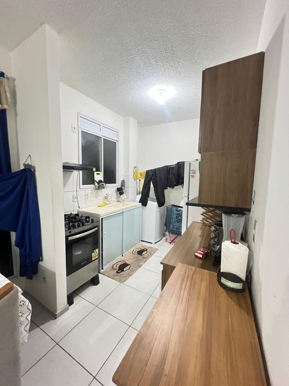 Kitchen or kitchenette, washing machine
