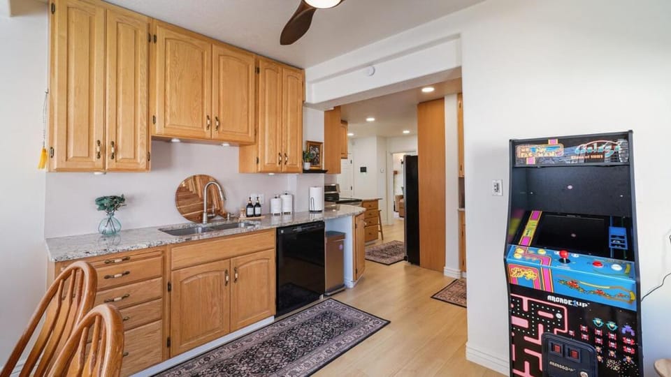Game Room, kitchen