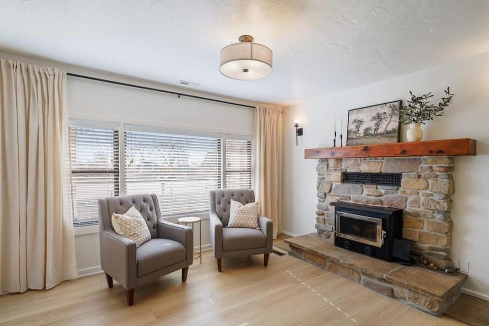 Family-Friendly 4BR Provo Home Near Provo Airport House in Provo