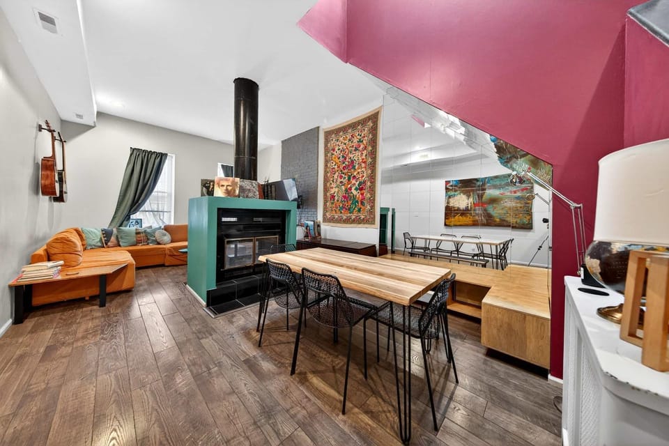 Stylish STL Gem ABODEbucks Apartment in Saint Louis
