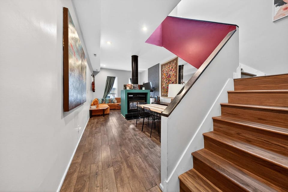Stylish STL Gem ABODEbucks Apartment in Saint Louis