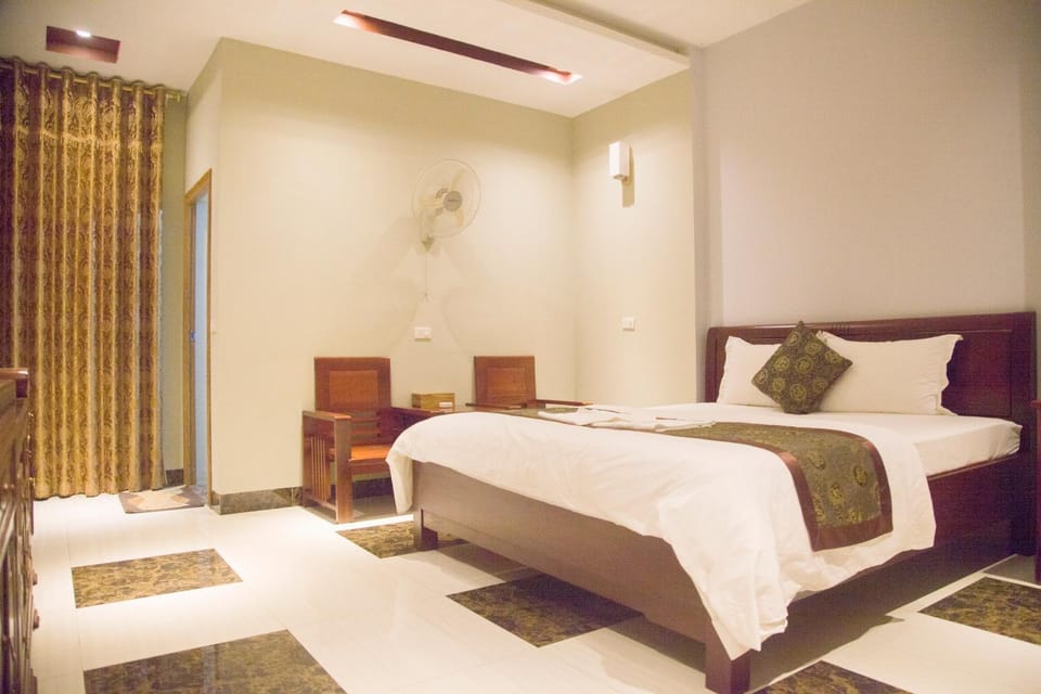 Khách Sạn Hoàng Gia Lào Cai - Hoang Gia Hotel Hotel in Laos