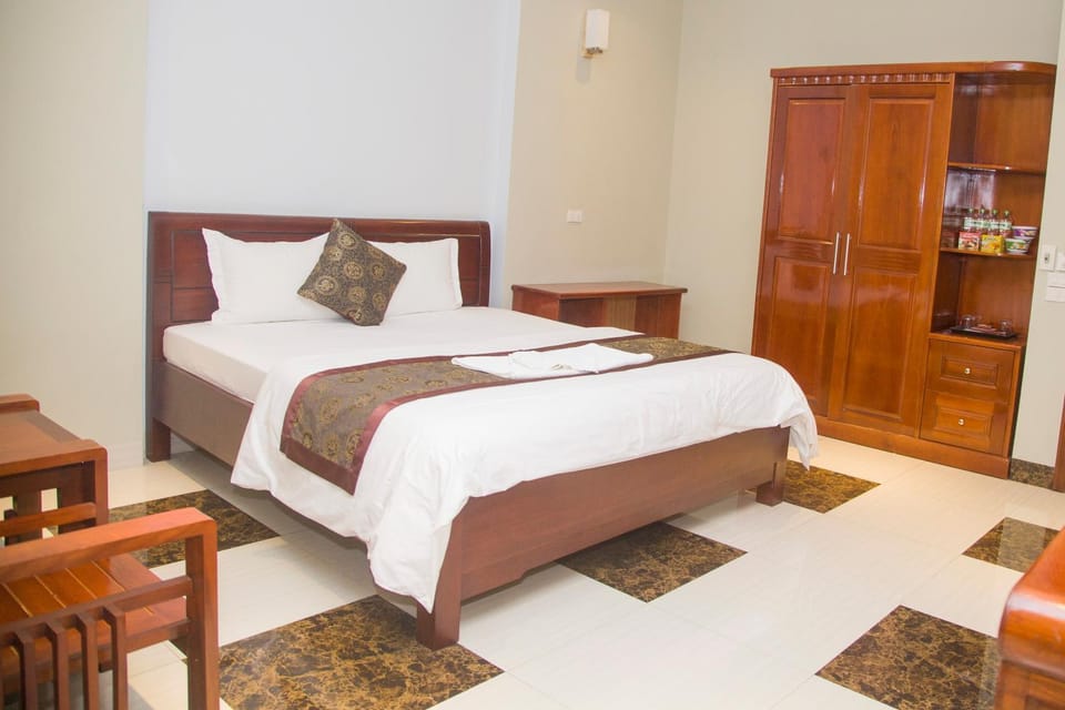 Khách Sạn Hoàng Gia Lào Cai - Hoang Gia Hotel Hotel in Laos