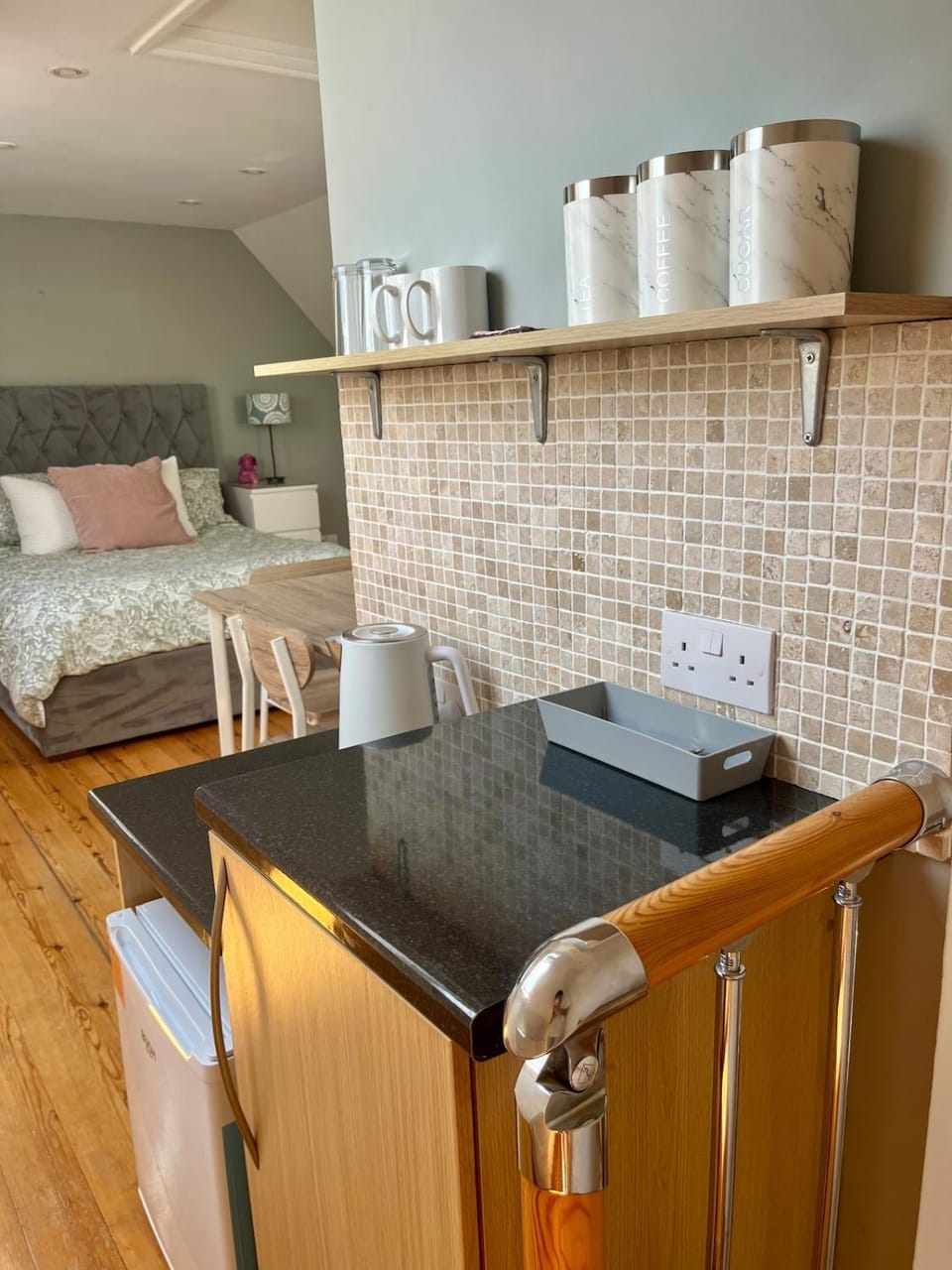 The Nest at Number 10 Apartment in Swindon