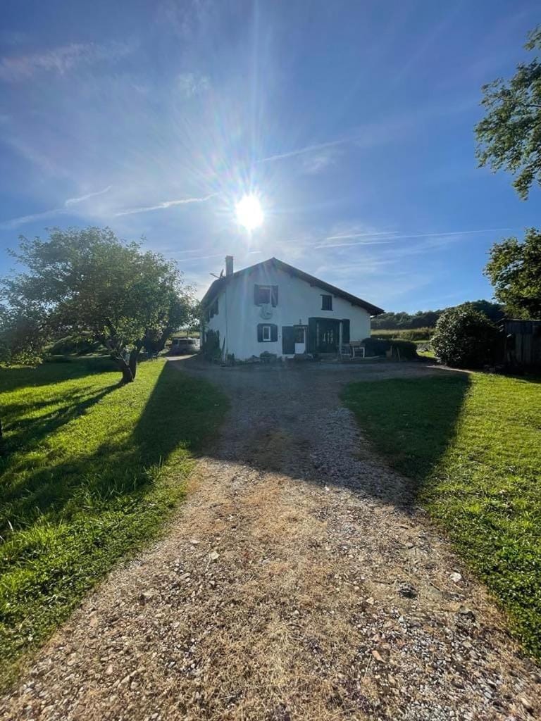 Maison Calme Bord de l'Adour -Plages & Montagnes House in Nouvelle-Aquitaine