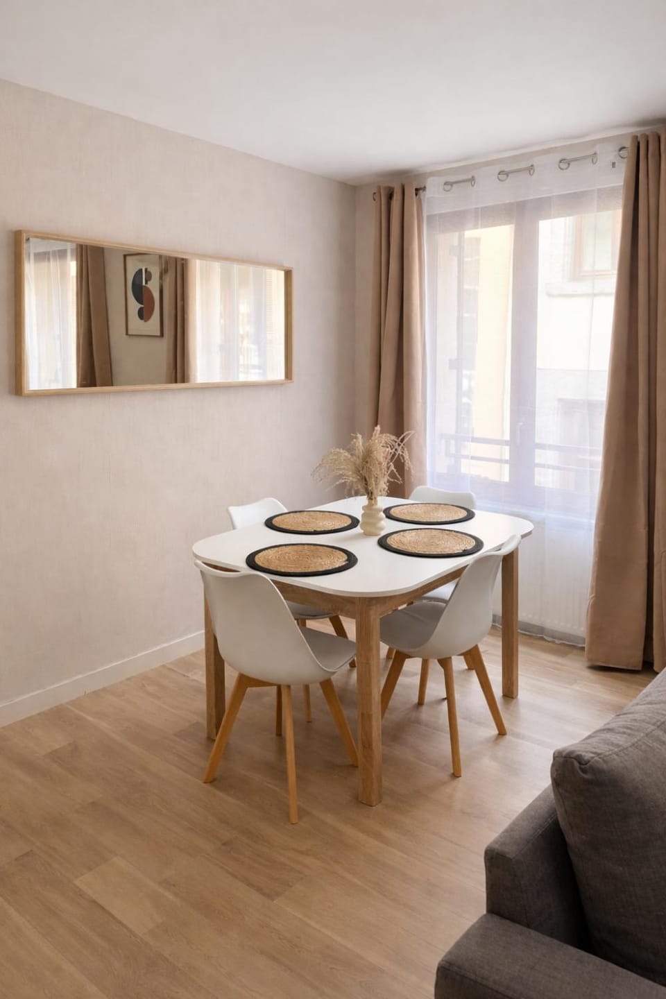 Appartement unique au pied de la cathédrale Apartment in Clermont-Ferrand