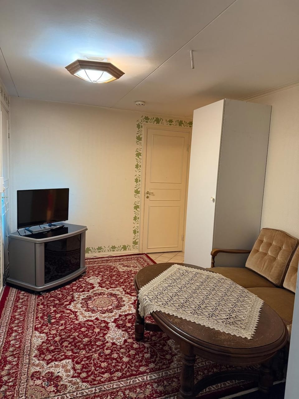 Cozy and homely, Brastad Apartment in Västra Götaland County
