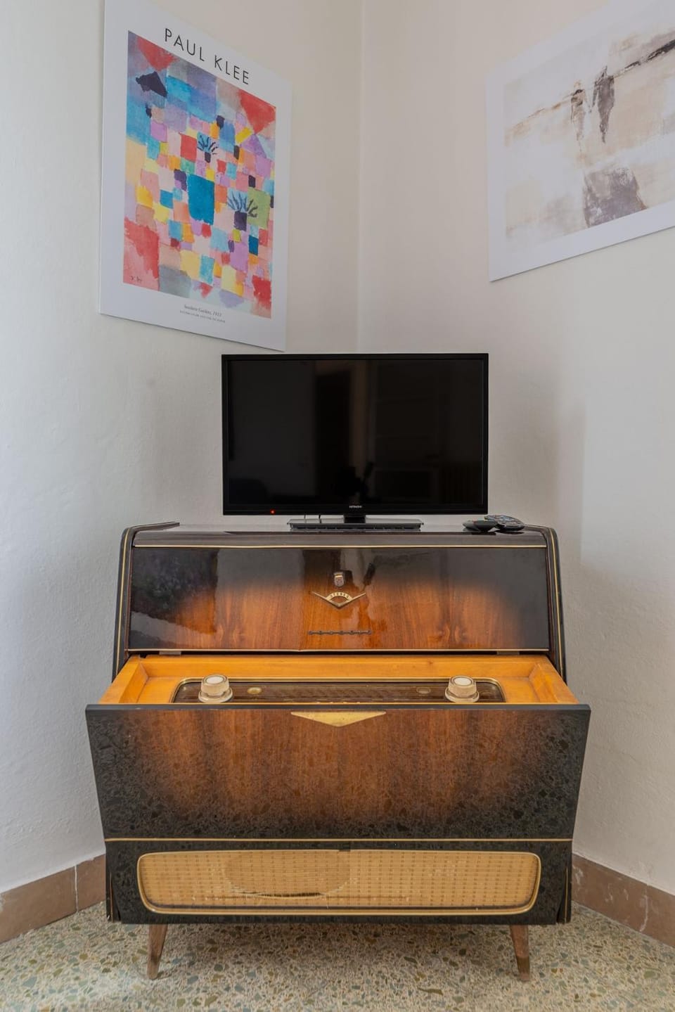 Windrose Sunny Corner Apartment in Pisa