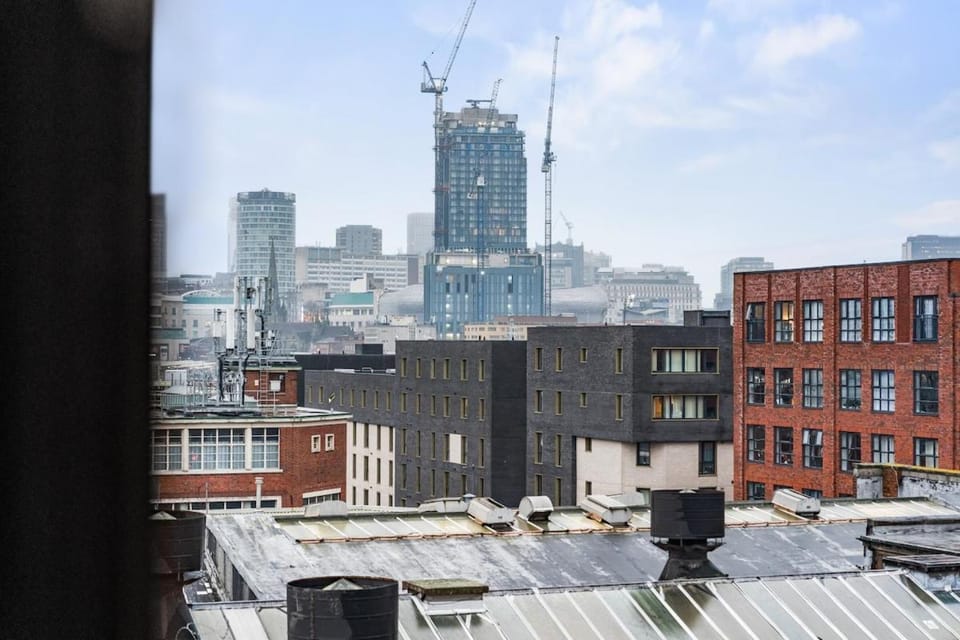 Alpha Lux Apartment in Digbeth, Birmingham Apartment in Birmingham