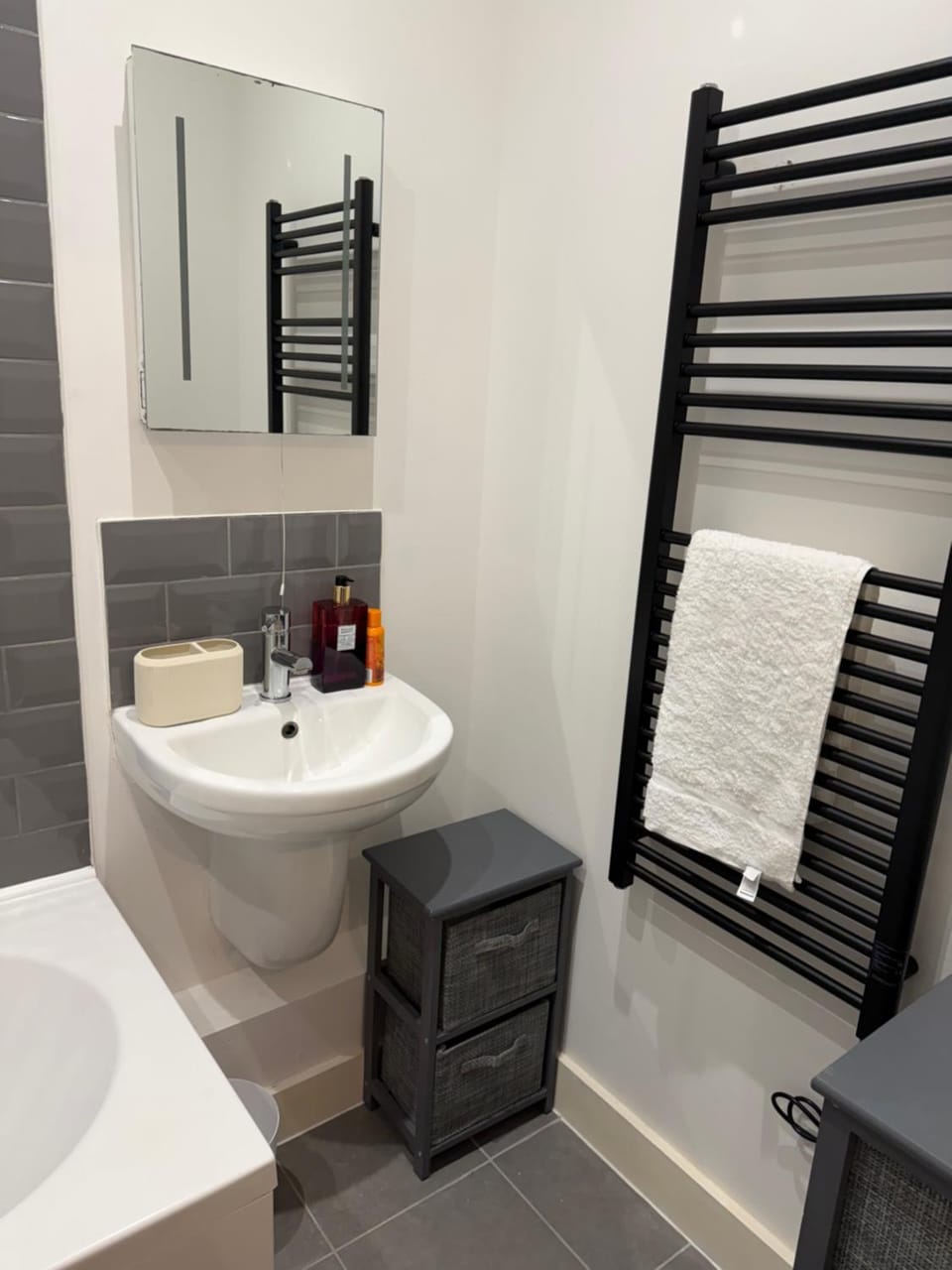 Stunning 2 bedroom apartment in a fairly new flat at the heart of Southampton central Apartment in Southampton