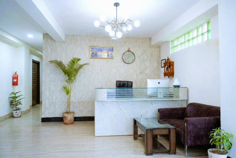 Lobby or reception, Seating area