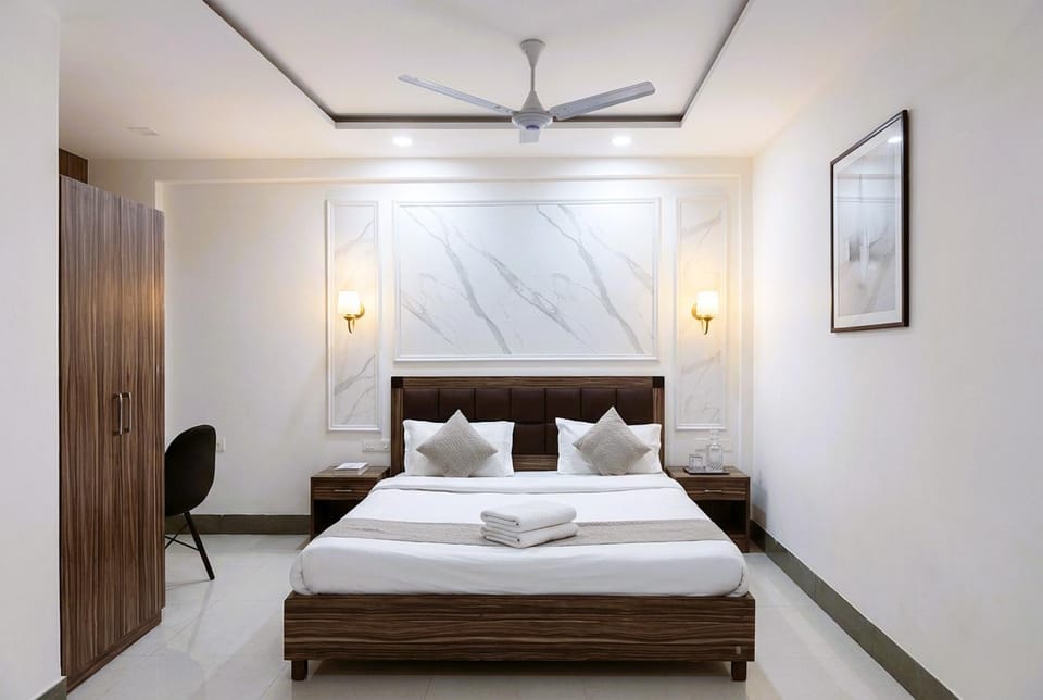 Bed, Bedroom