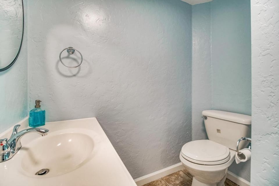 Toilet, Bathroom