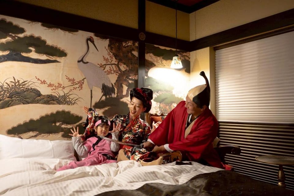 People, People, Bedroom