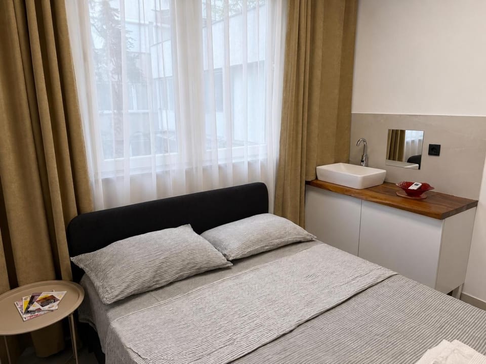 Gigis Apartment in the Heart of Prishtina Apartment in Europe