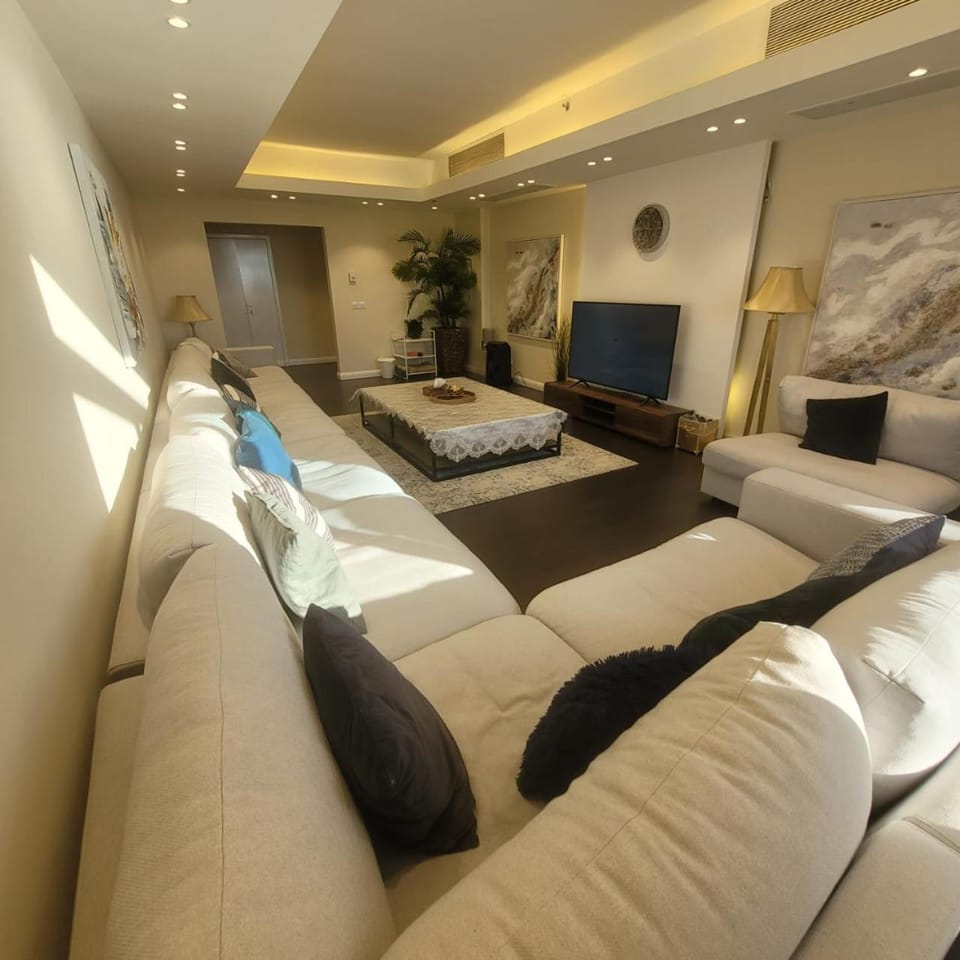 Royal Crown Apartment in Makkah Province
